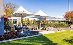 Quality Hotel Elms Christchurch